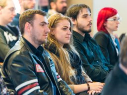 elsonap_19_20170426_1812783561