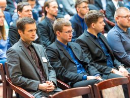 zaro_4_20170426_2038712225